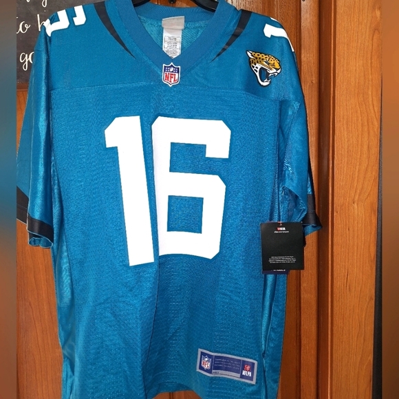 A ProLine Official NFL Jacksonville Jaguars #16 Lawrence Jersey In A Medium. NWT - Picture 1 of 11